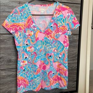 EUC lilly Pulitzer tshirt